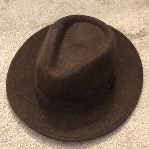 Lucky felt hat